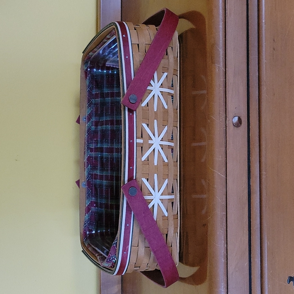 Longaberger 2009 Snowflake Hostess Basket
